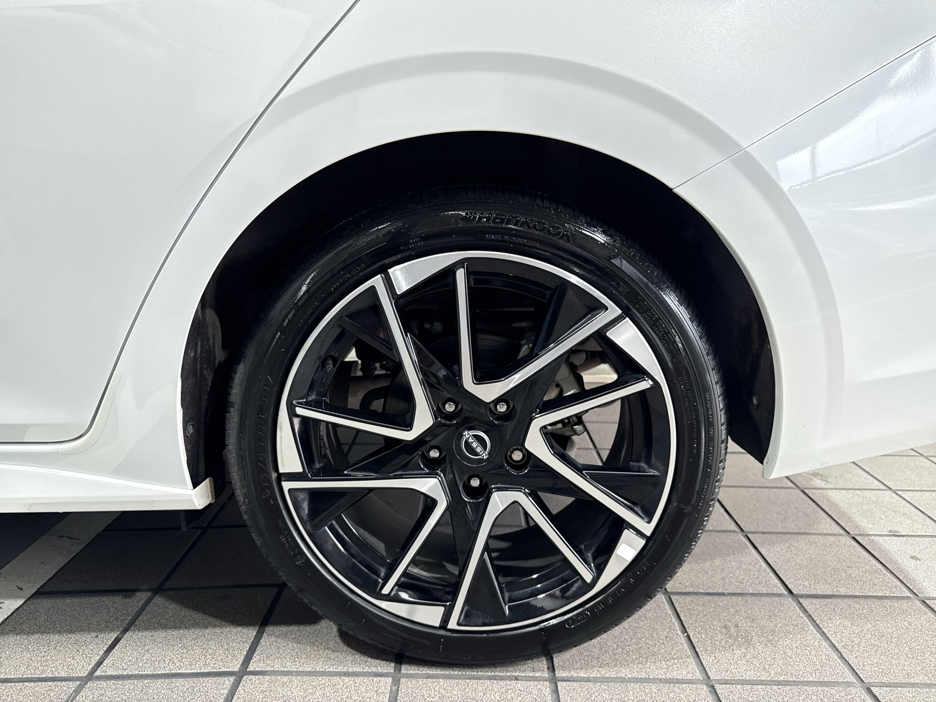 2024 Nissan SENTRA SR CVT 24