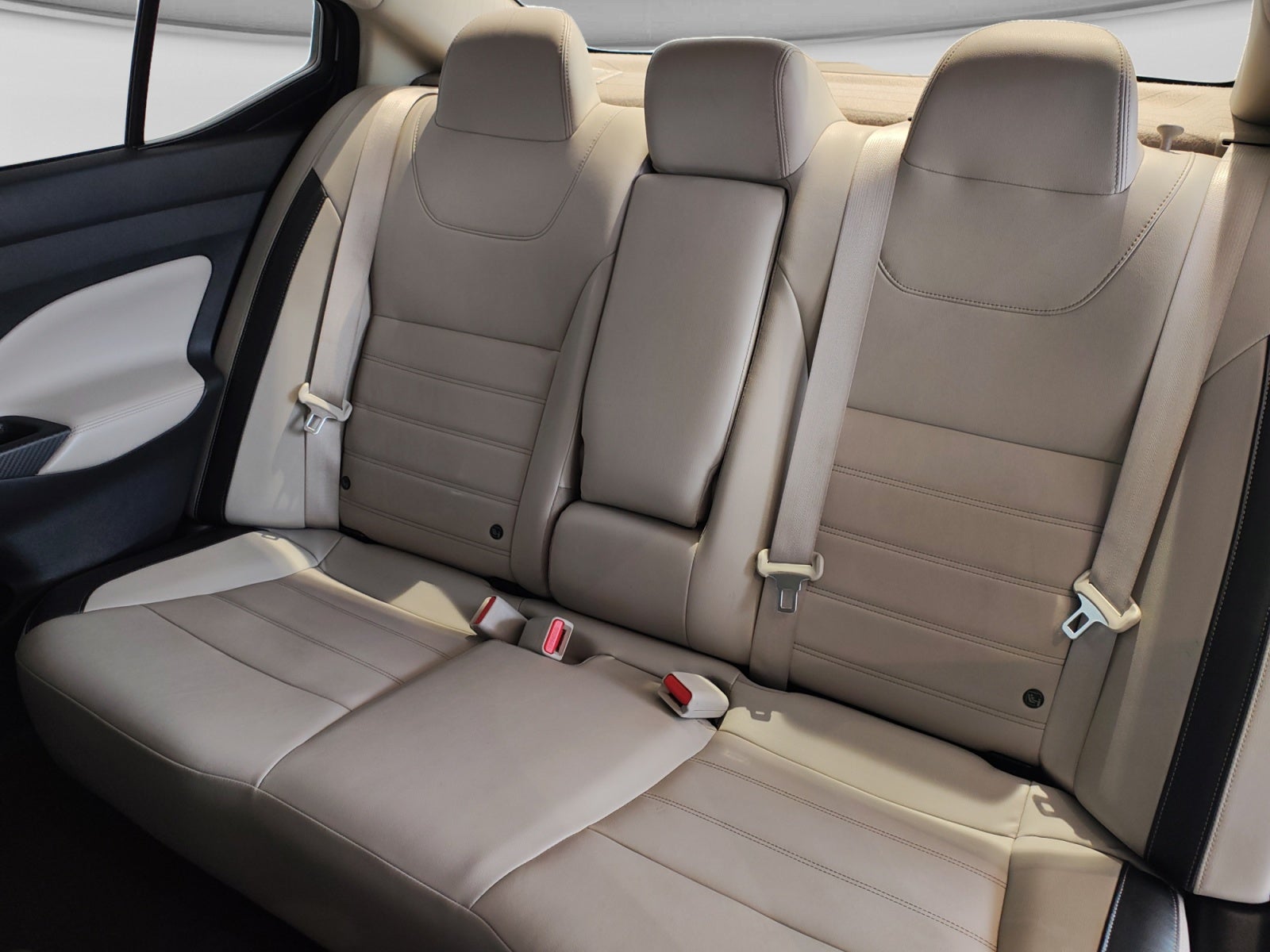 2023 Nissan VERSA EXCLUSIVE CVT 23