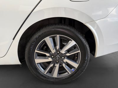 2023 Nissan VERSA ADVANCE CVT 23