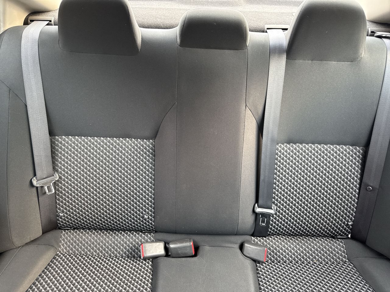 2020 Nissan VERSA SENSE MT