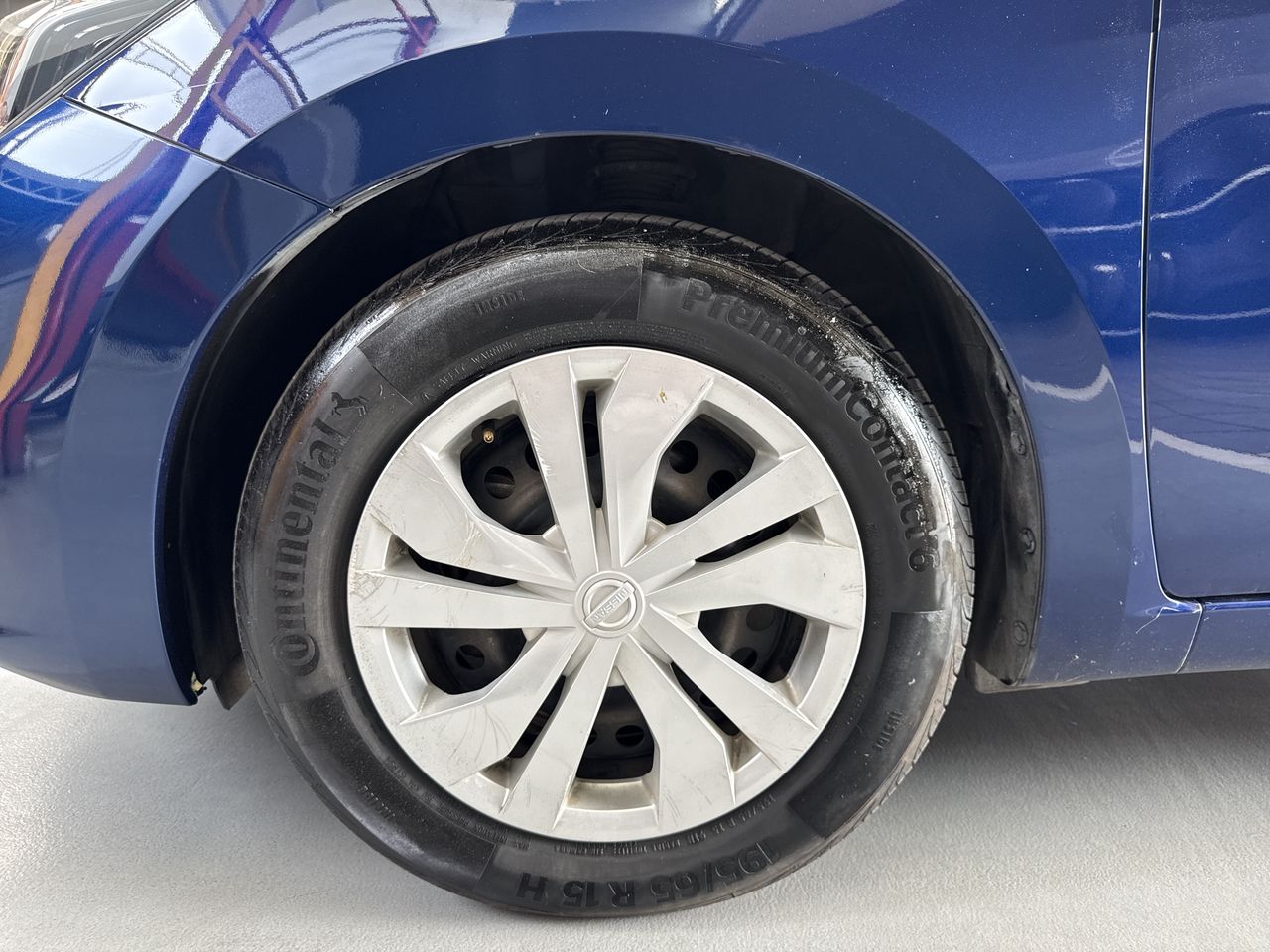 2020 Nissan VERSA SENSE MT