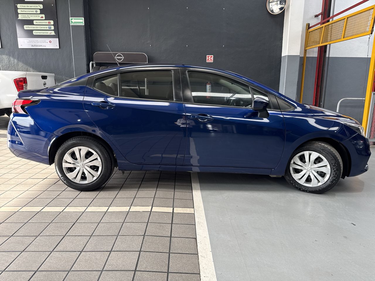 2020 Nissan VERSA SENSE MT