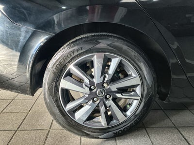 2021 Nissan VERSA ADVANCE MT 21