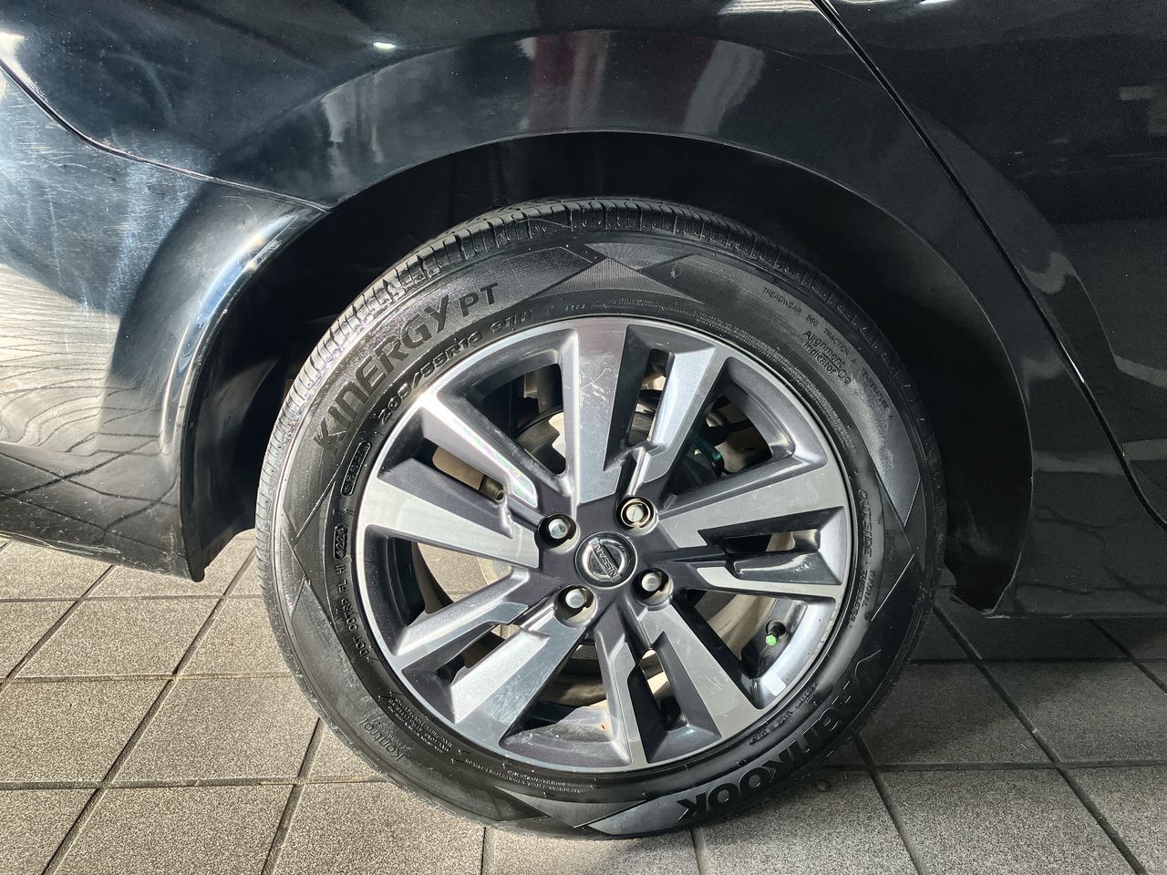 2021 Nissan VERSA ADVANCE MT 21