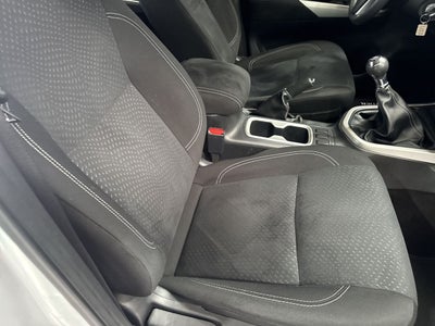 2020 Nissan FRONTIER LE TM AC