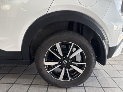 2025 Nissan KICKS PLAY ADVANCE 1.6 LTS MT 25