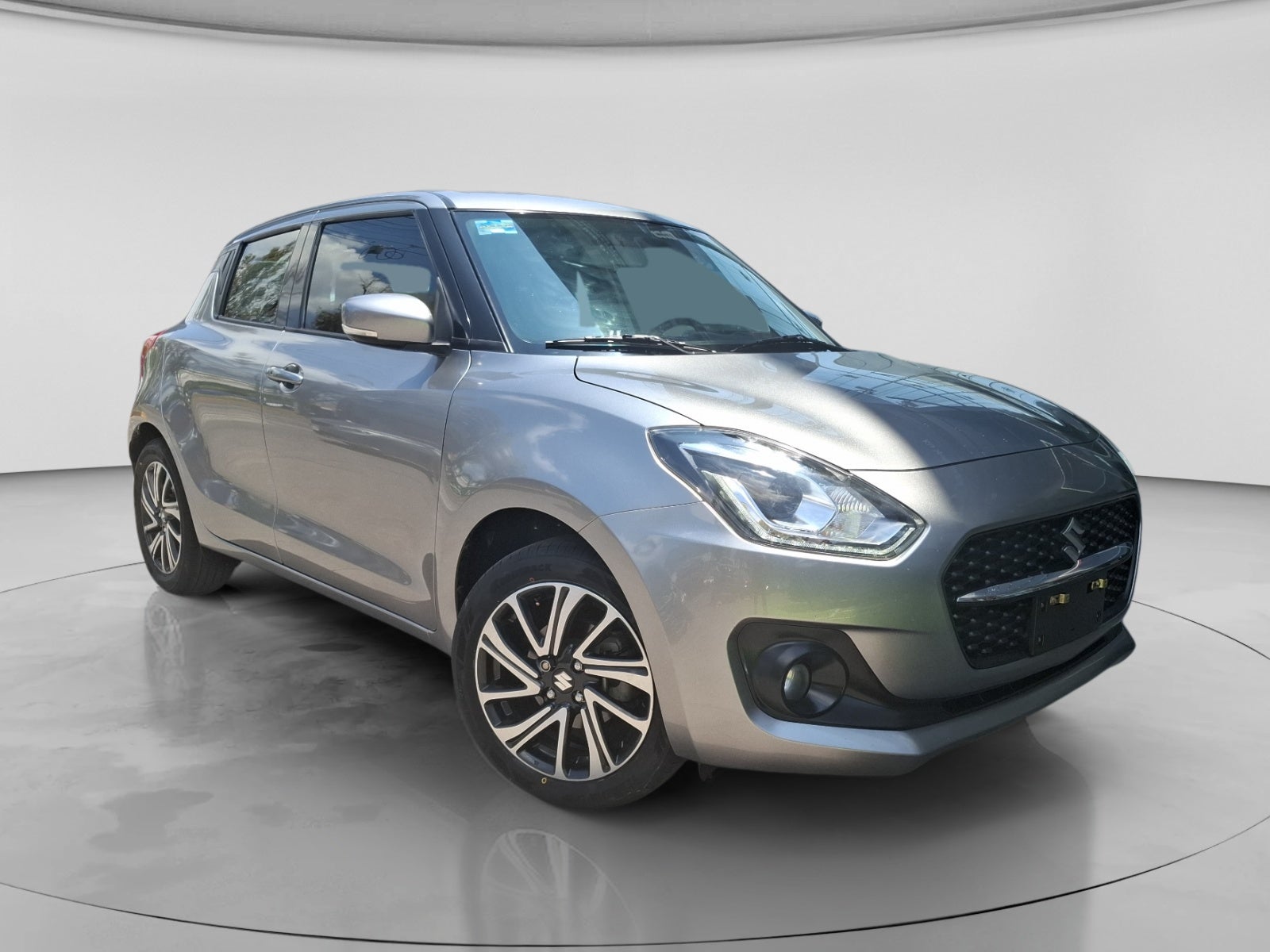 2021 SUZUKI SWIFT GLX CVT
