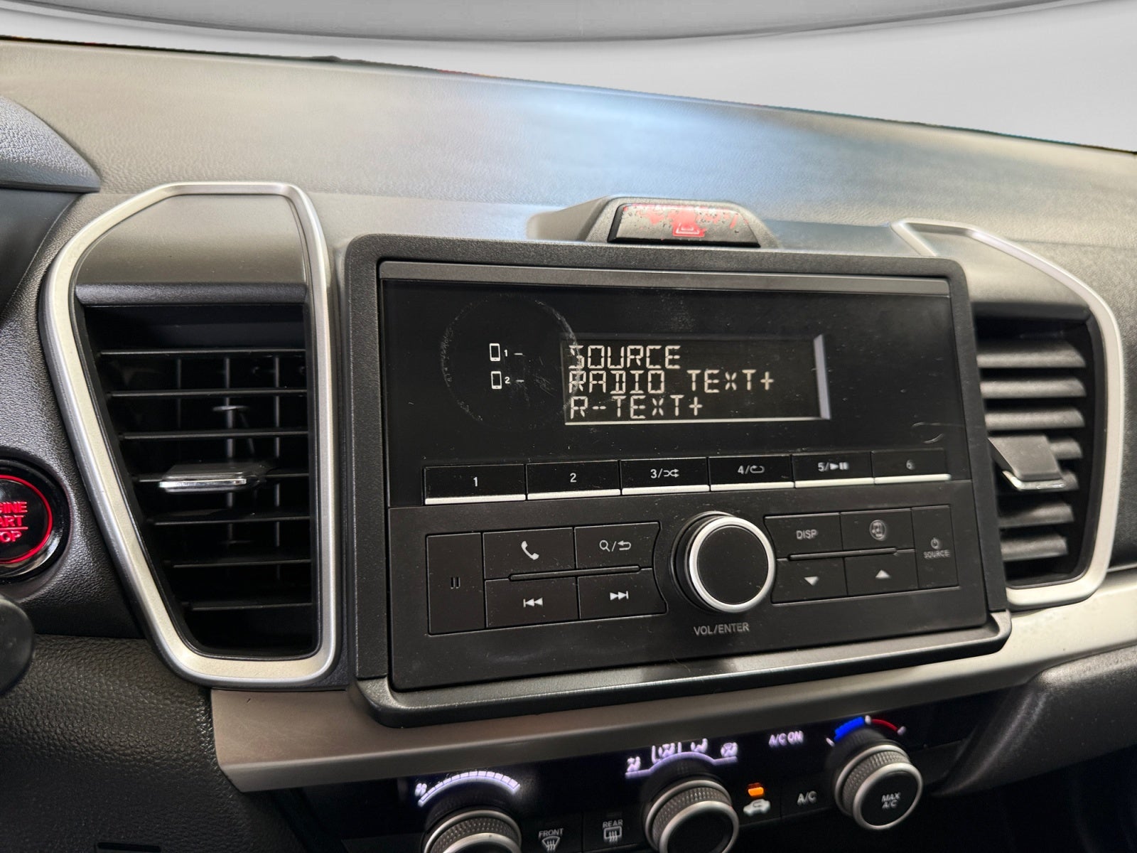 2022 Honda CITY UNIQ MT