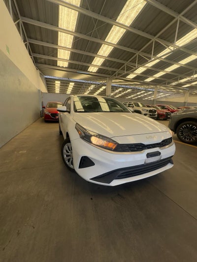 2022 Kia FORTE L IVT