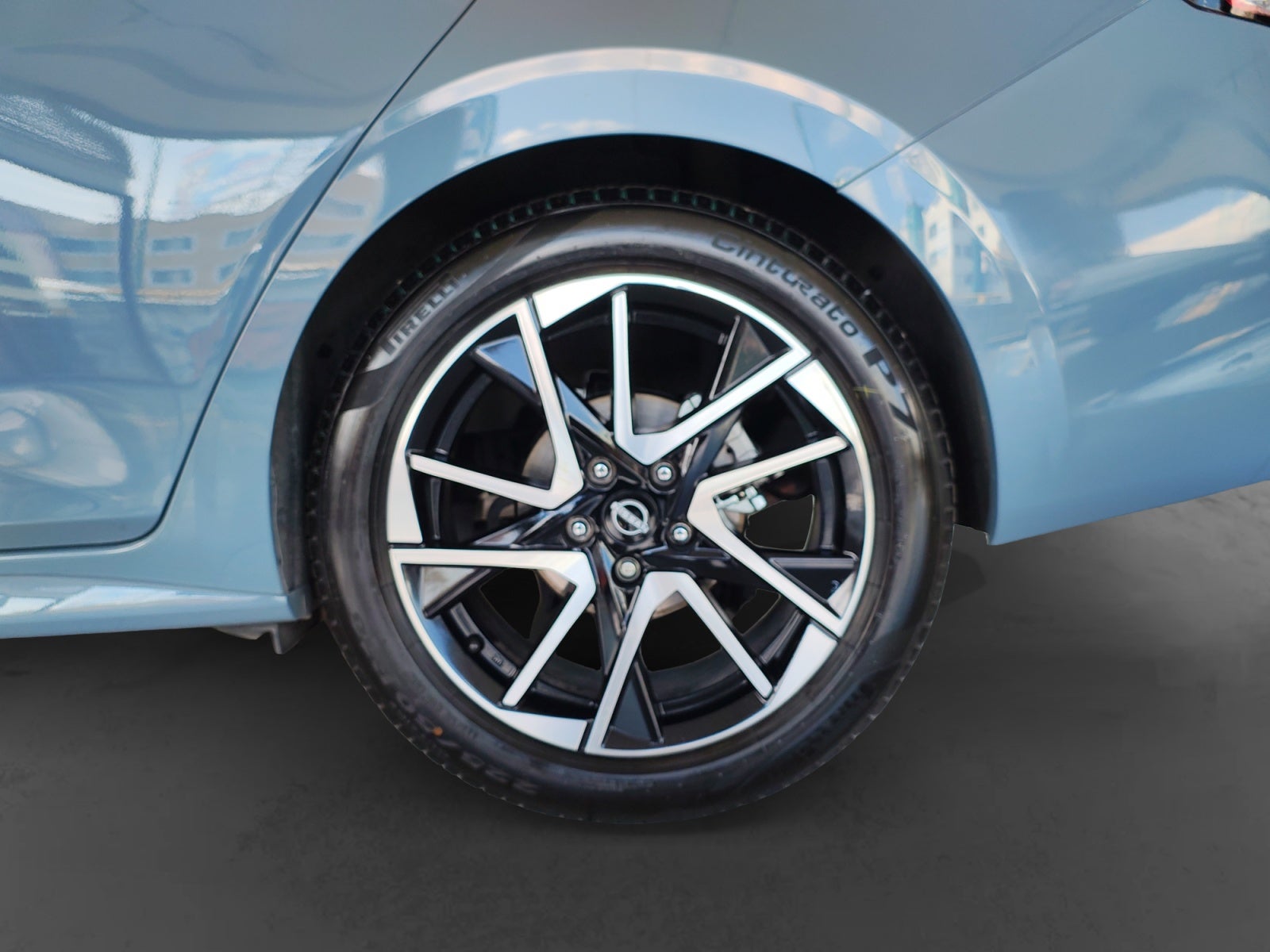 2024 Nissan SENTRA SR PLATINUM BITONO CVT 24