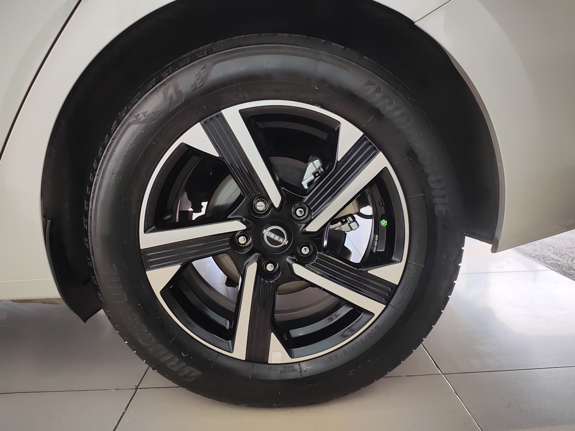2024 Nissan SENTRA ADVANCE CVT 24
