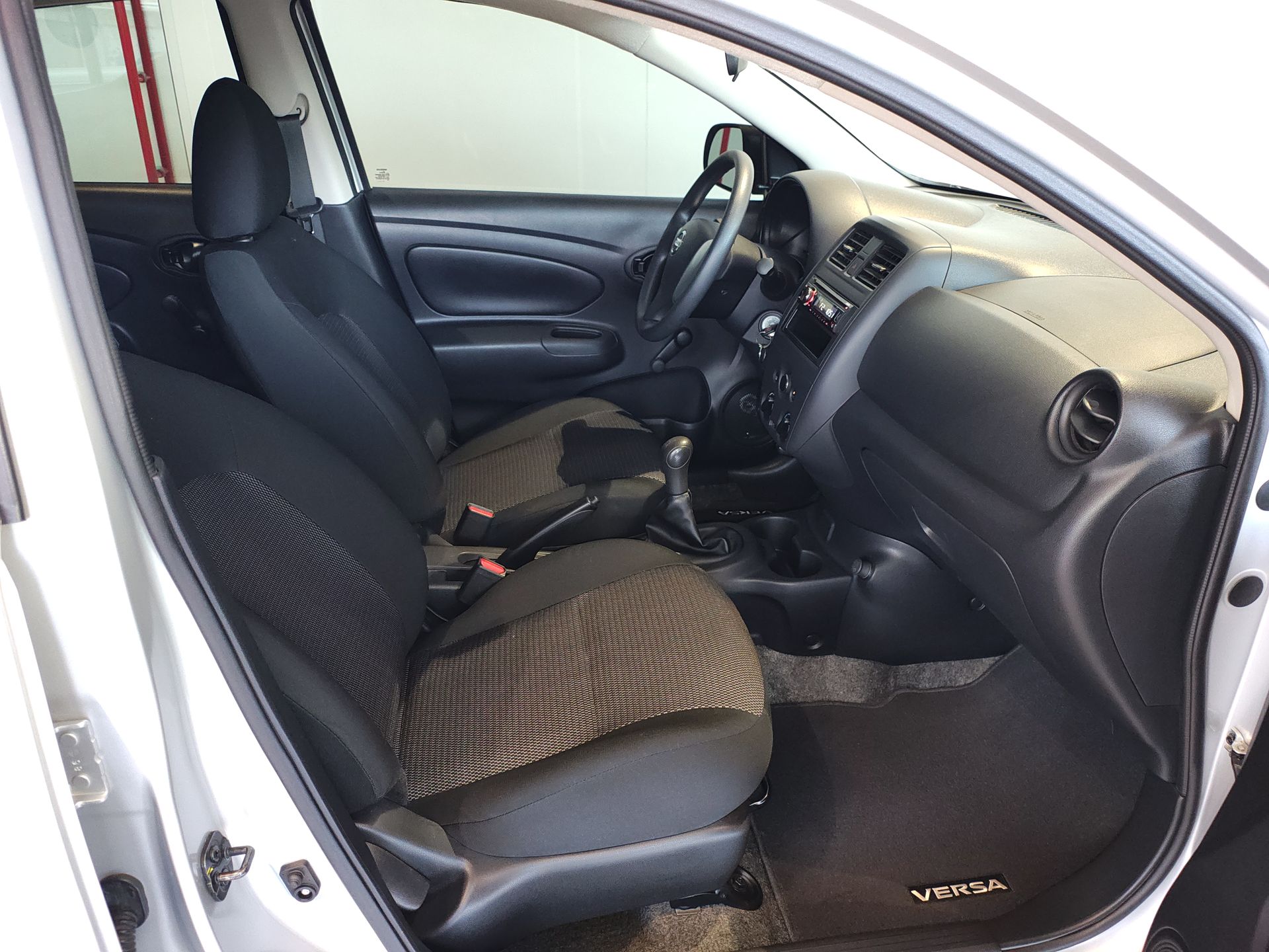 2020 Nissan V-DRIVE MT AC 1.6L
