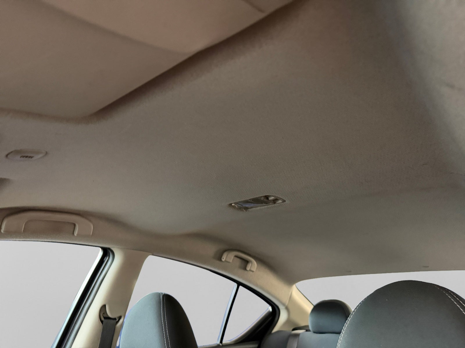 2019 Nissan VERSA SENSE AT AC