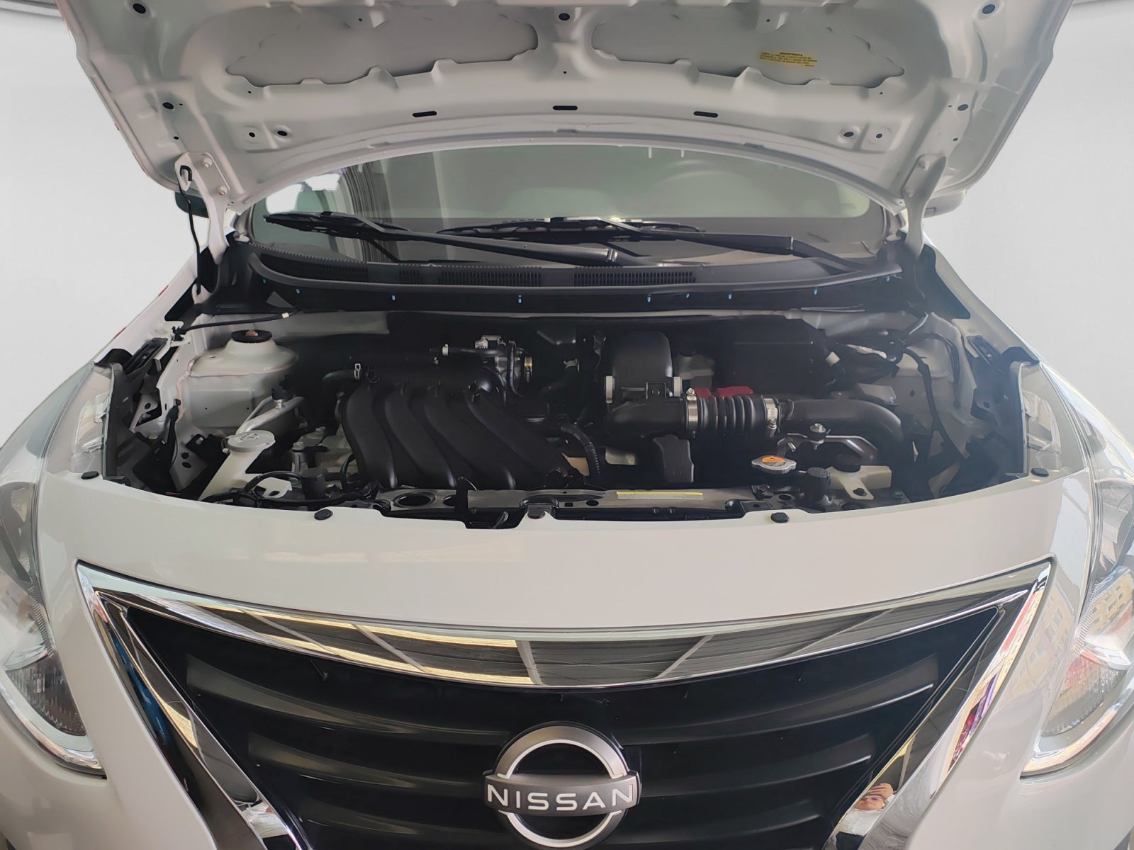 2024 Nissan V-DRIVE V-DRIVE TM A/C AUDIO 24