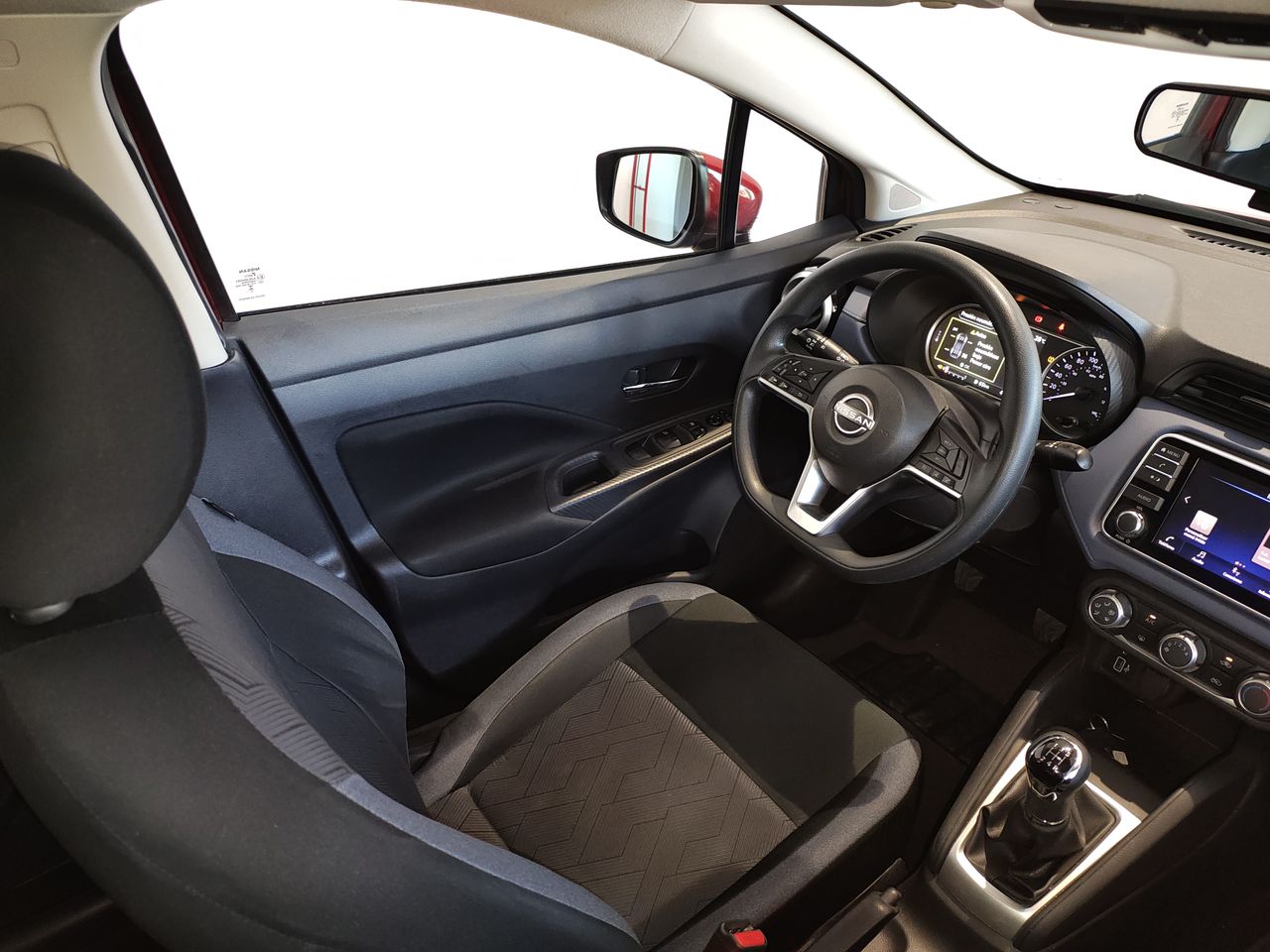 2020 Nissan VERSA PLATINUM CVT