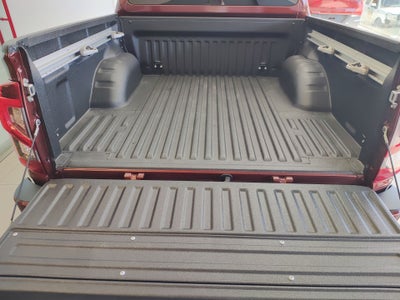 2024 Nissan FRONTIER FRONTIER LE TA 24