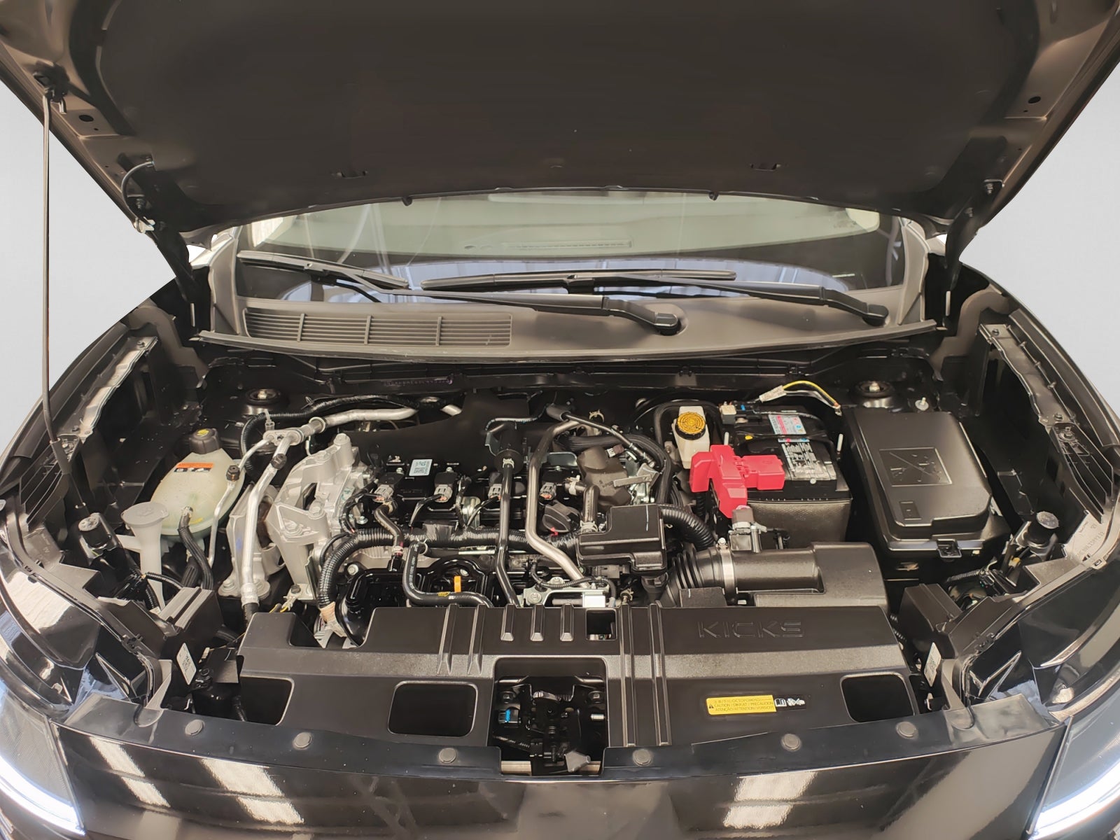 2025 Nissan KICKS ADVANCE CVT