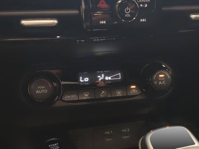 2025 Nissan KICKS ADVANCE CVT