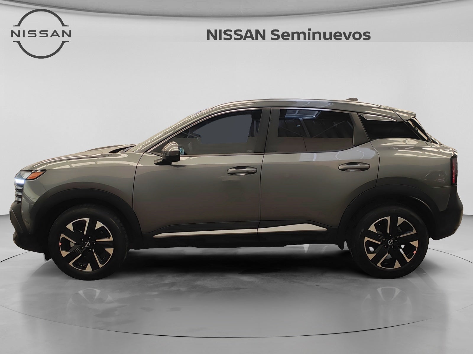 2025 Nissan KICKS ADVANCE CVT