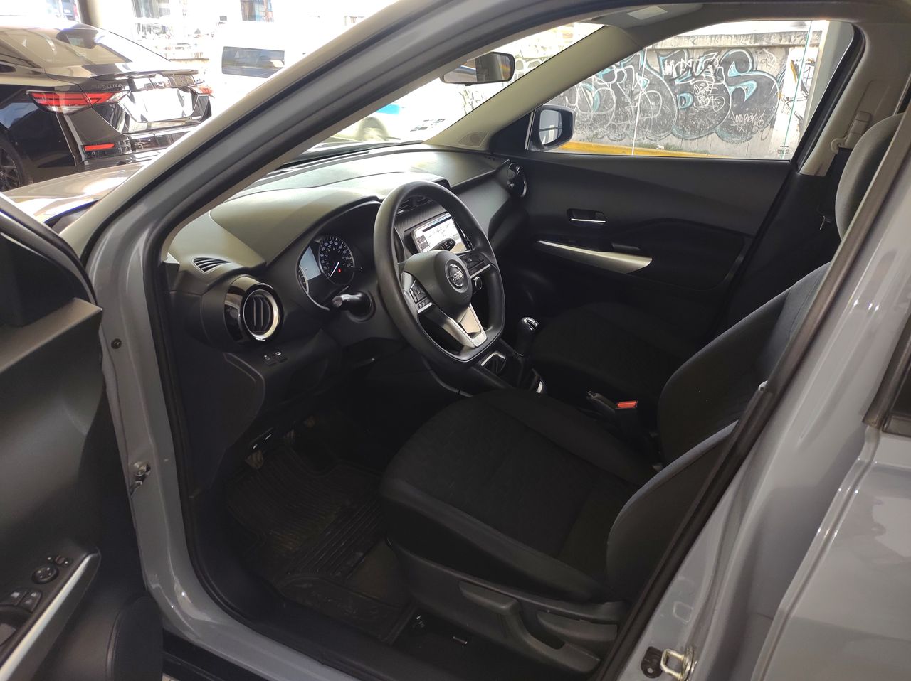 2021 Nissan KICKS ADVANCE 1.6 LTS MT 21