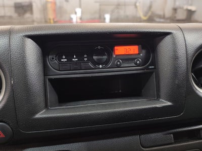 2024 Nissan URVAN URVAN PANEL AMPLIA AA