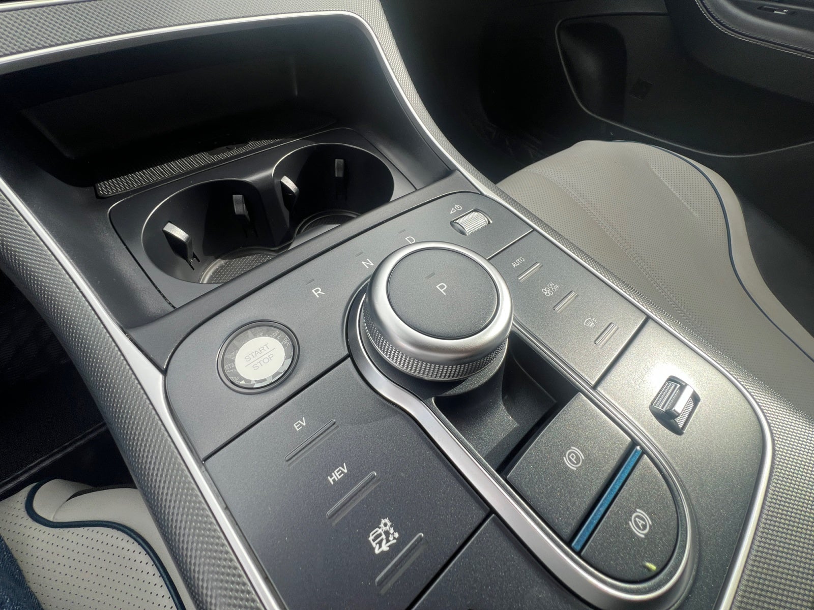 2026 BYD KING DM-i SEDAN DM-I 1.5L FWD 55KM