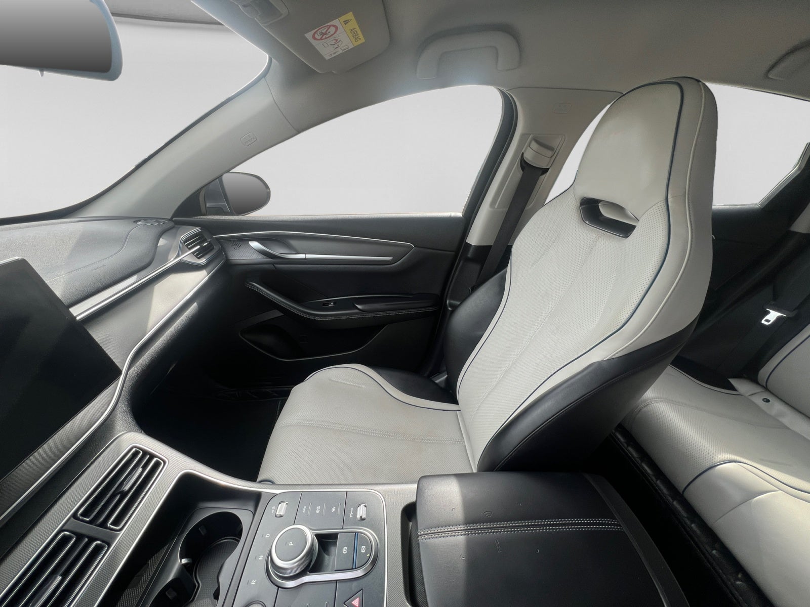 2026 BYD KING DM-i SEDAN DM-I 1.5L FWD 55KM