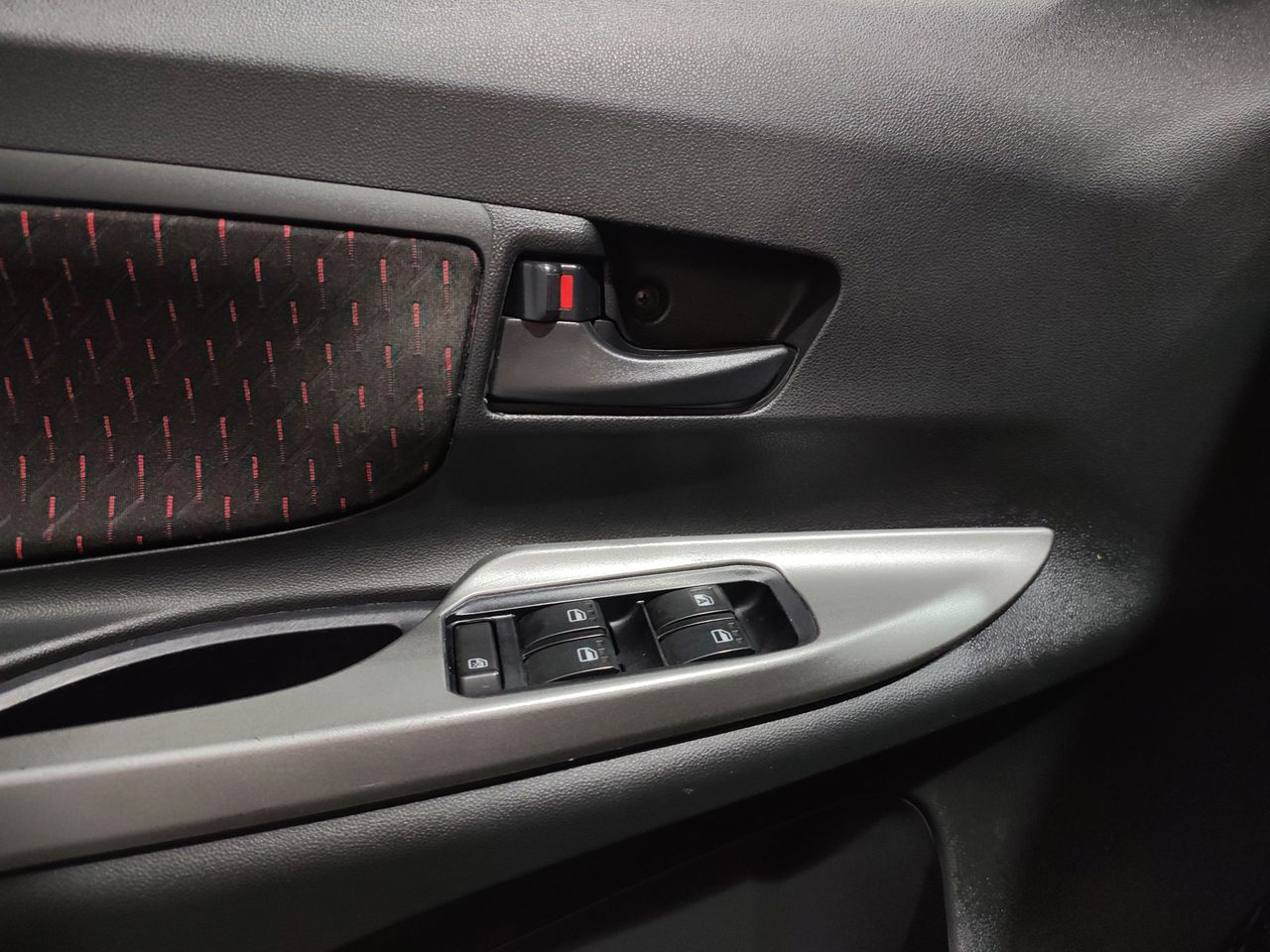 2021 Toyota AVANZA LE MT