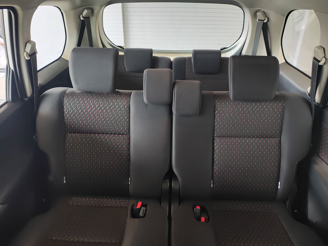 2020 Toyota AVANZA LE AT