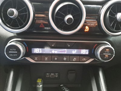 2023 Nissan SENTRA SR CVT 23