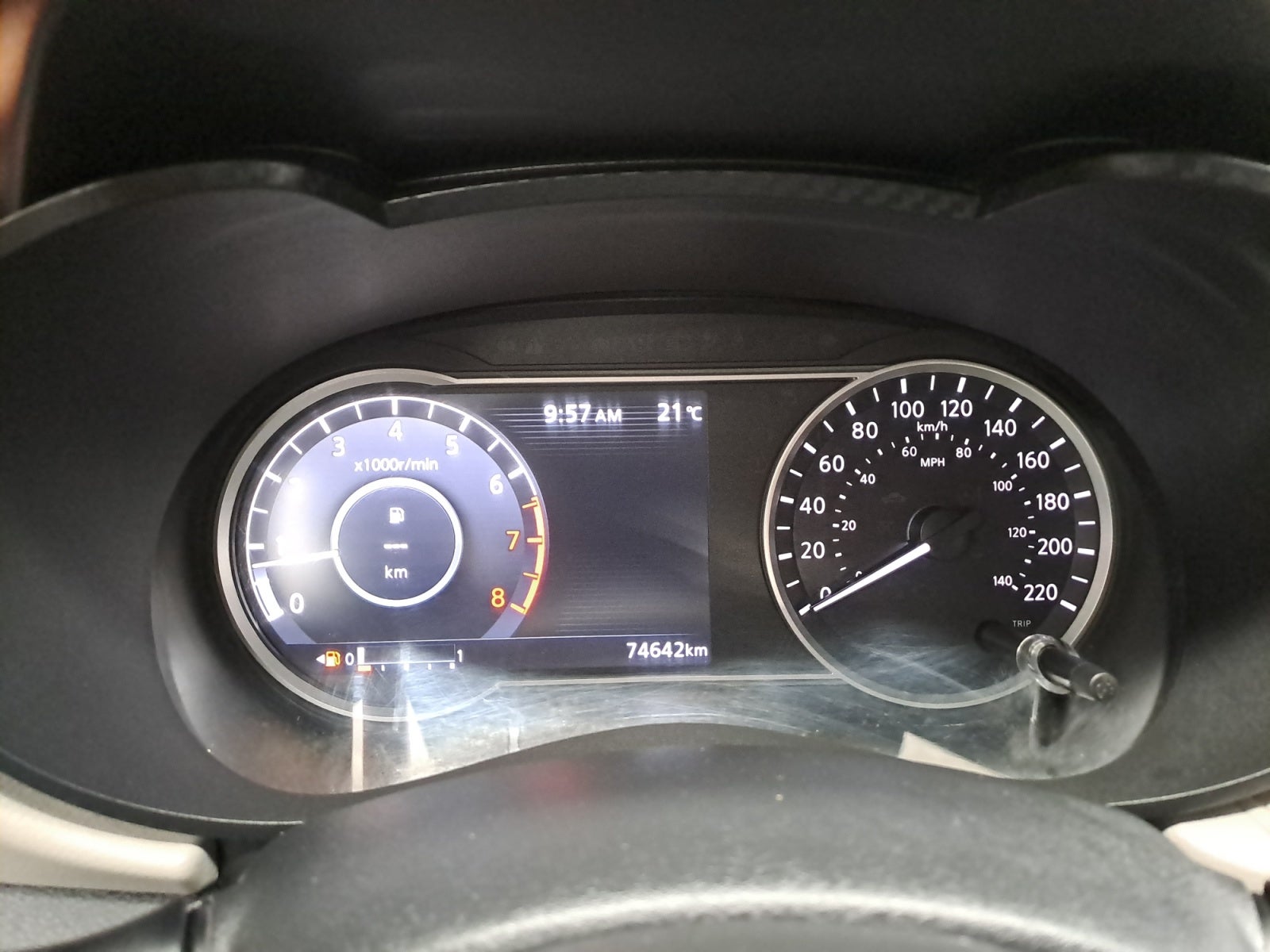 2022 Nissan VERSA ADVANCE MT 22