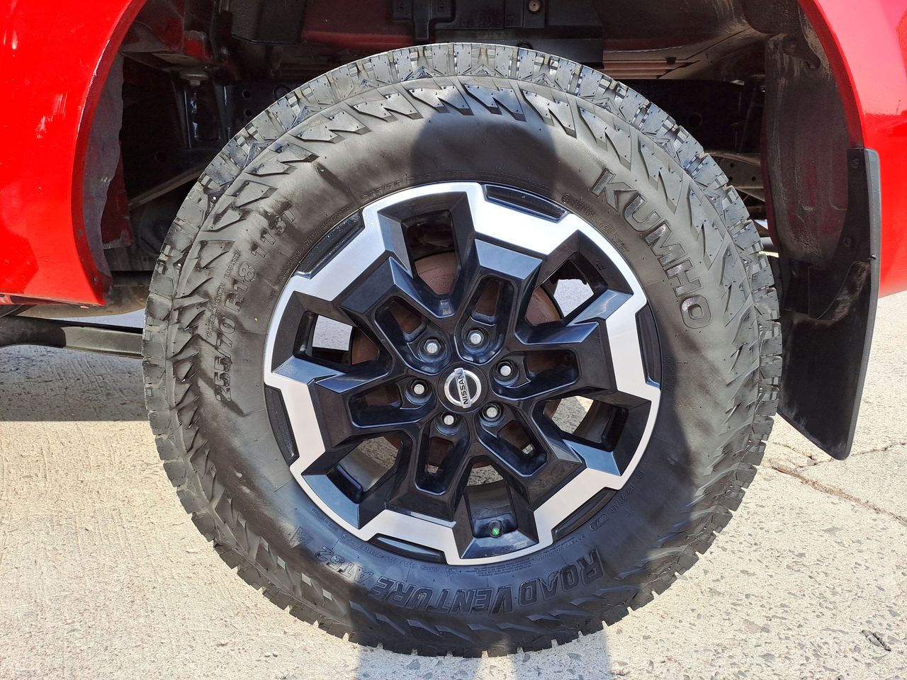 2021 Nissan FRONTIER PLATINUM LE TA 23