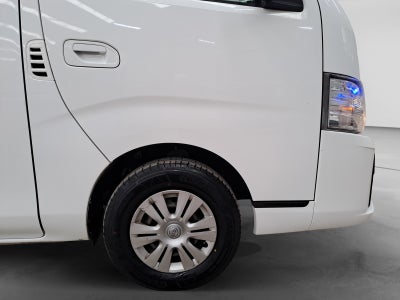 2024 Nissan URVAN 14 PASAJEROS AMPLIA AA 24