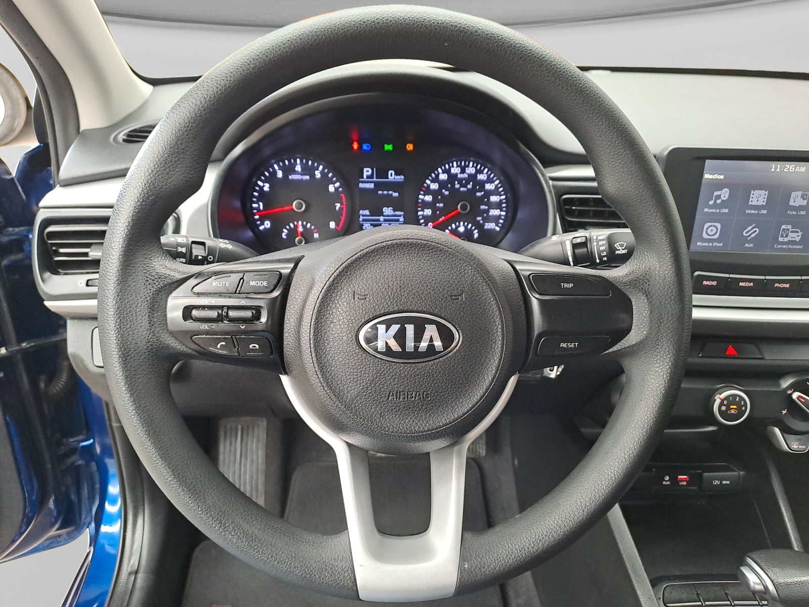 2020 Kia RIO SEDÁN LX TA