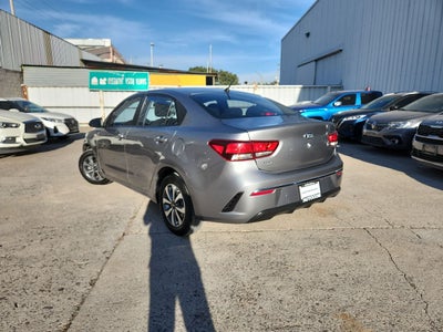 2021 Kia RIO LX TM
