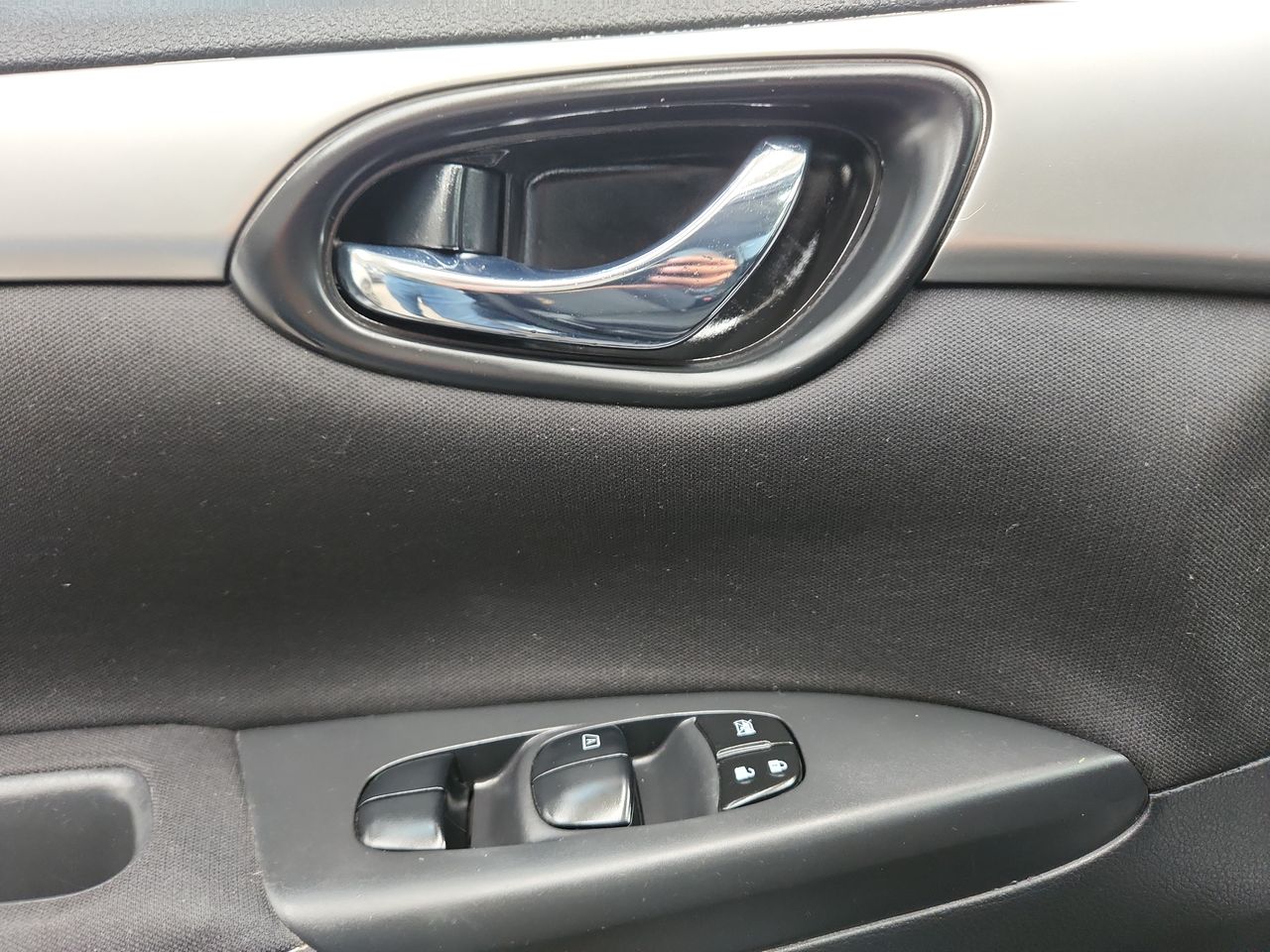 2016 Nissan SENTRA SENSE TM