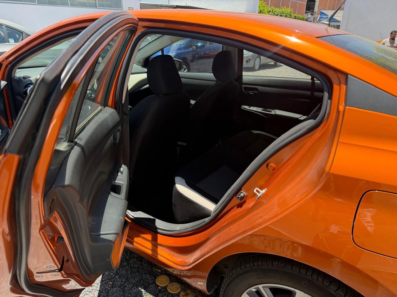 2021 Nissan VERSA ADVANCE MT 21
