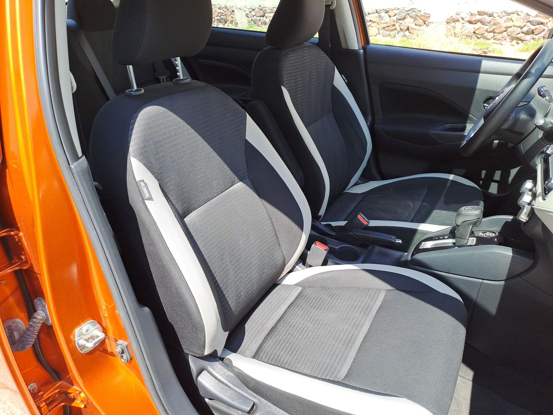 2022 Nissan VERSA ADVANCE CVT 22