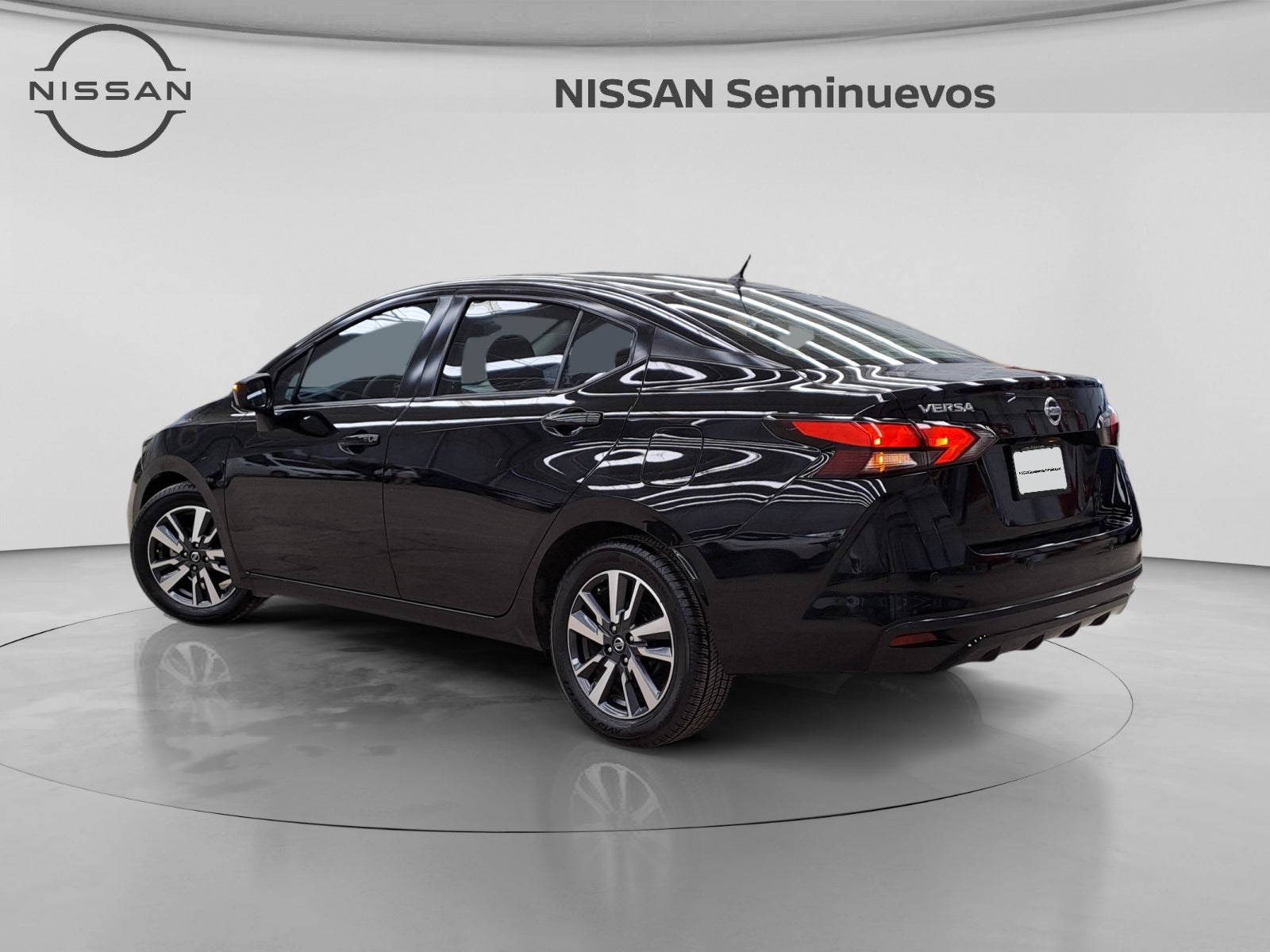 2021 Nissan VERSA ADVANCE CVT 21