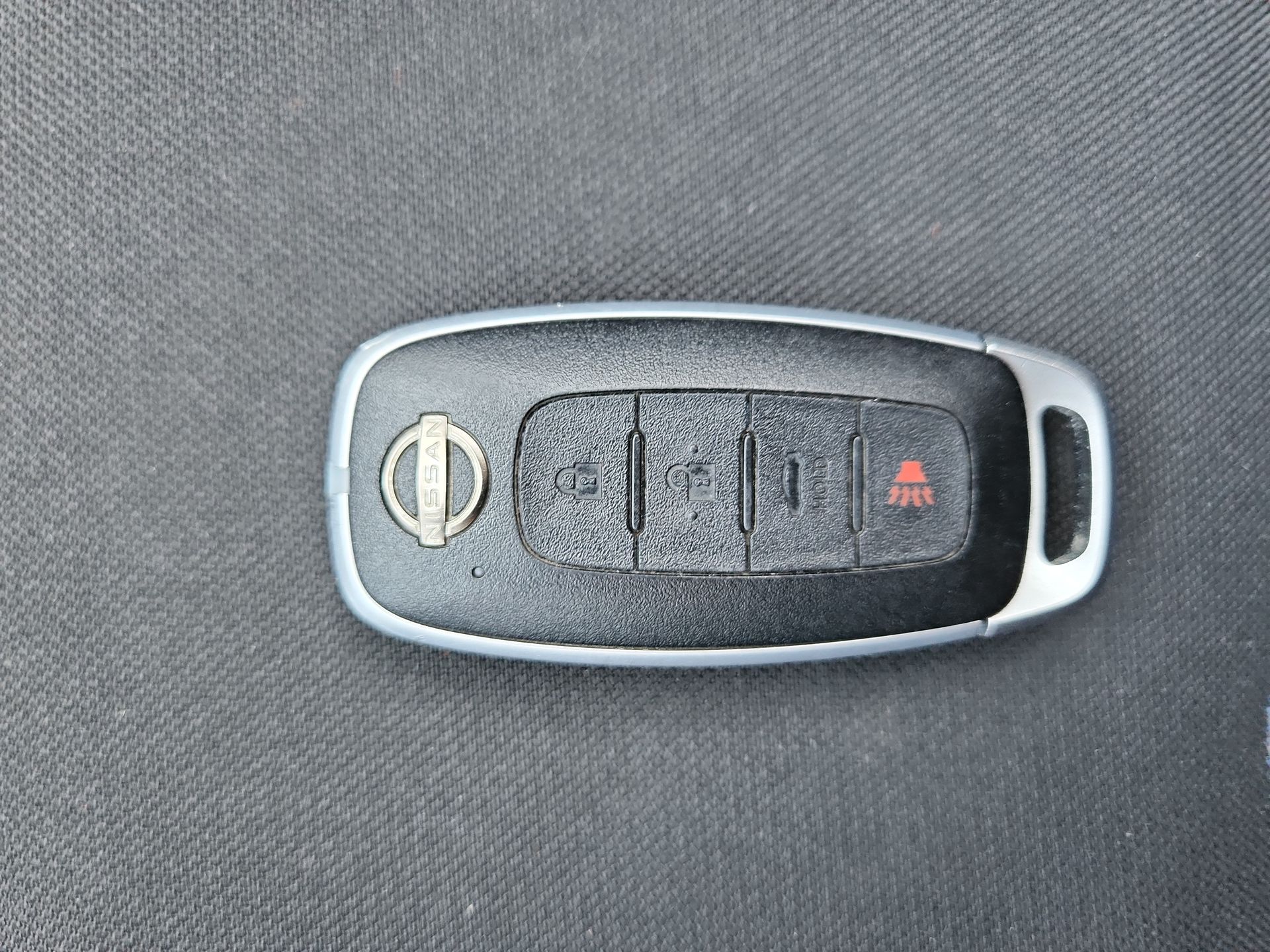 2024 Nissan VERSA ADVANCE MT 24