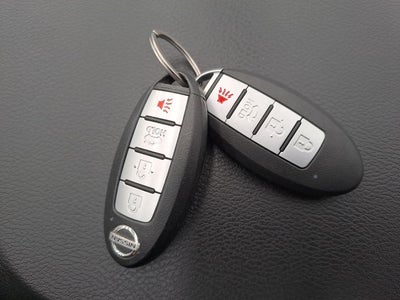 2020 Nissan VERSA ADVANCE CVT