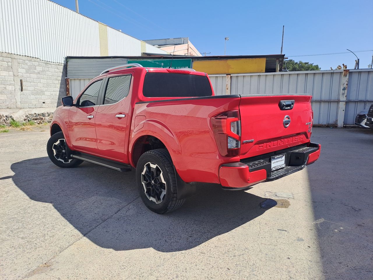 2021 Nissan FRONTIER PLATINUM LE TA 21