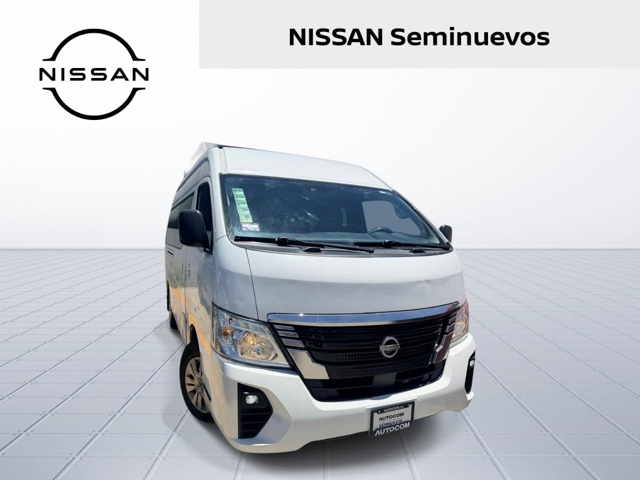 2013 Nissan URVAN 14 PASAJEROS AMPLIA AA 24