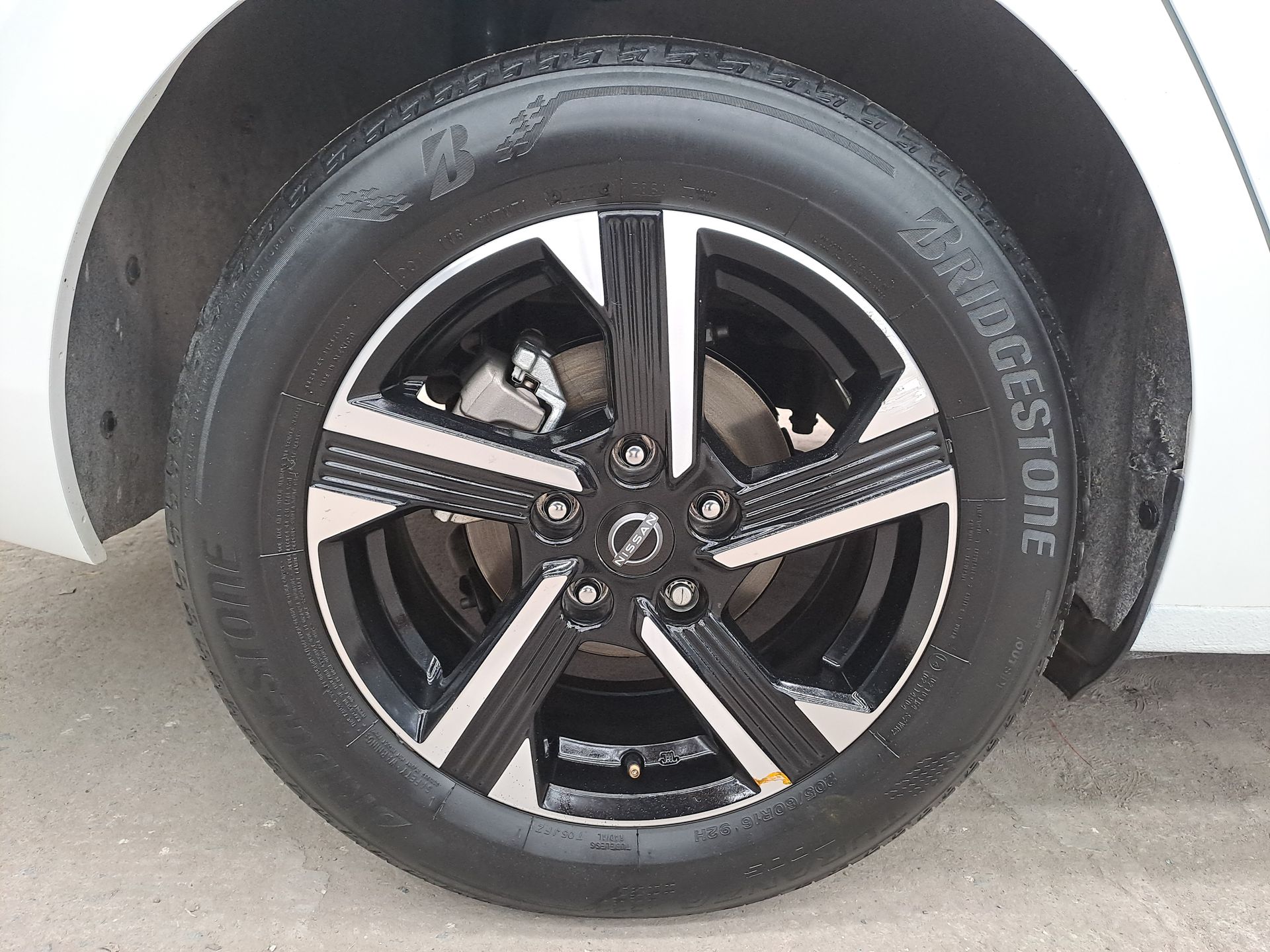 2024 Nissan SENTRA SENTRA ADVANCE CVT