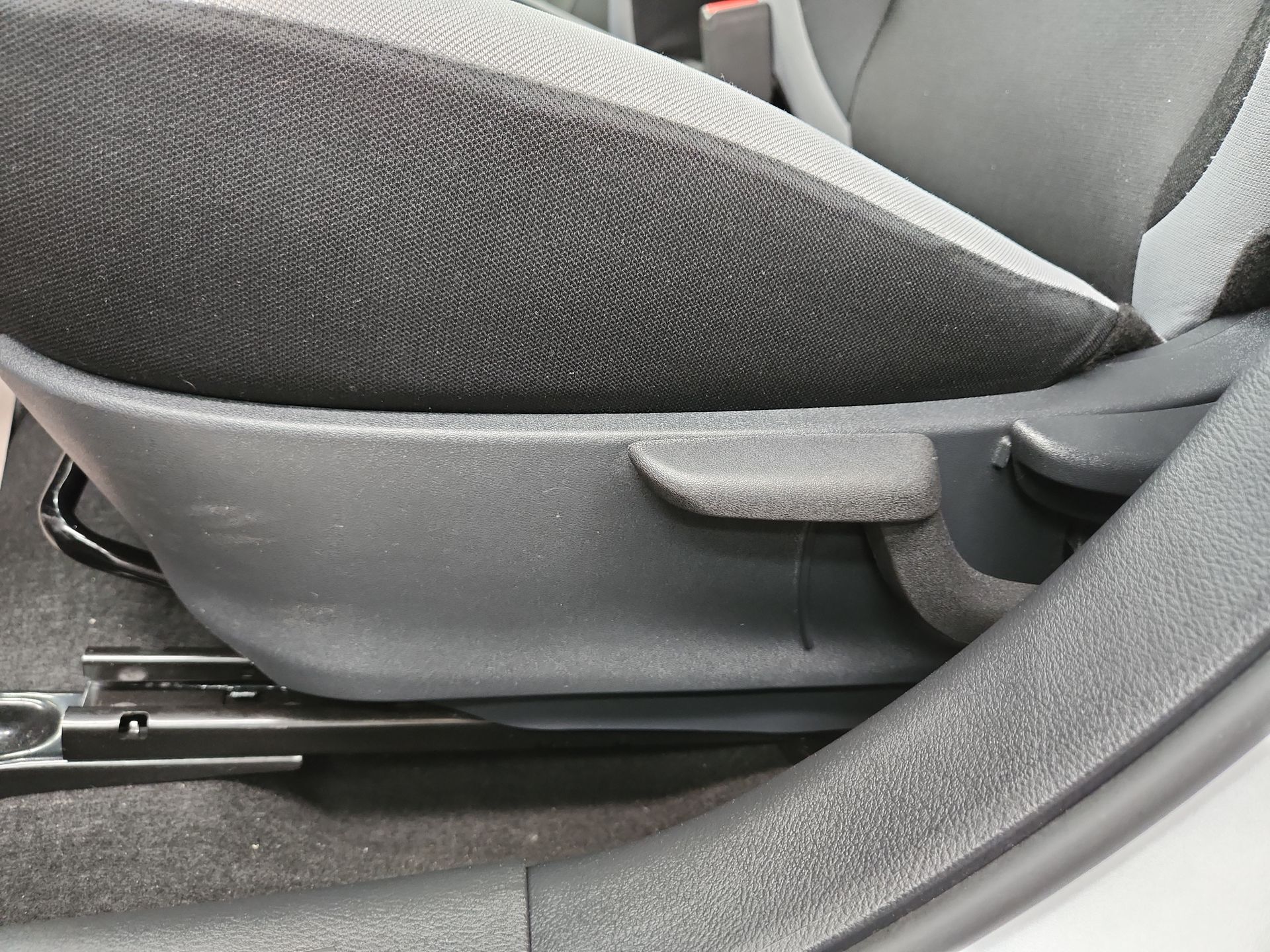 2025 Nissan VERSA SENSE MT 25