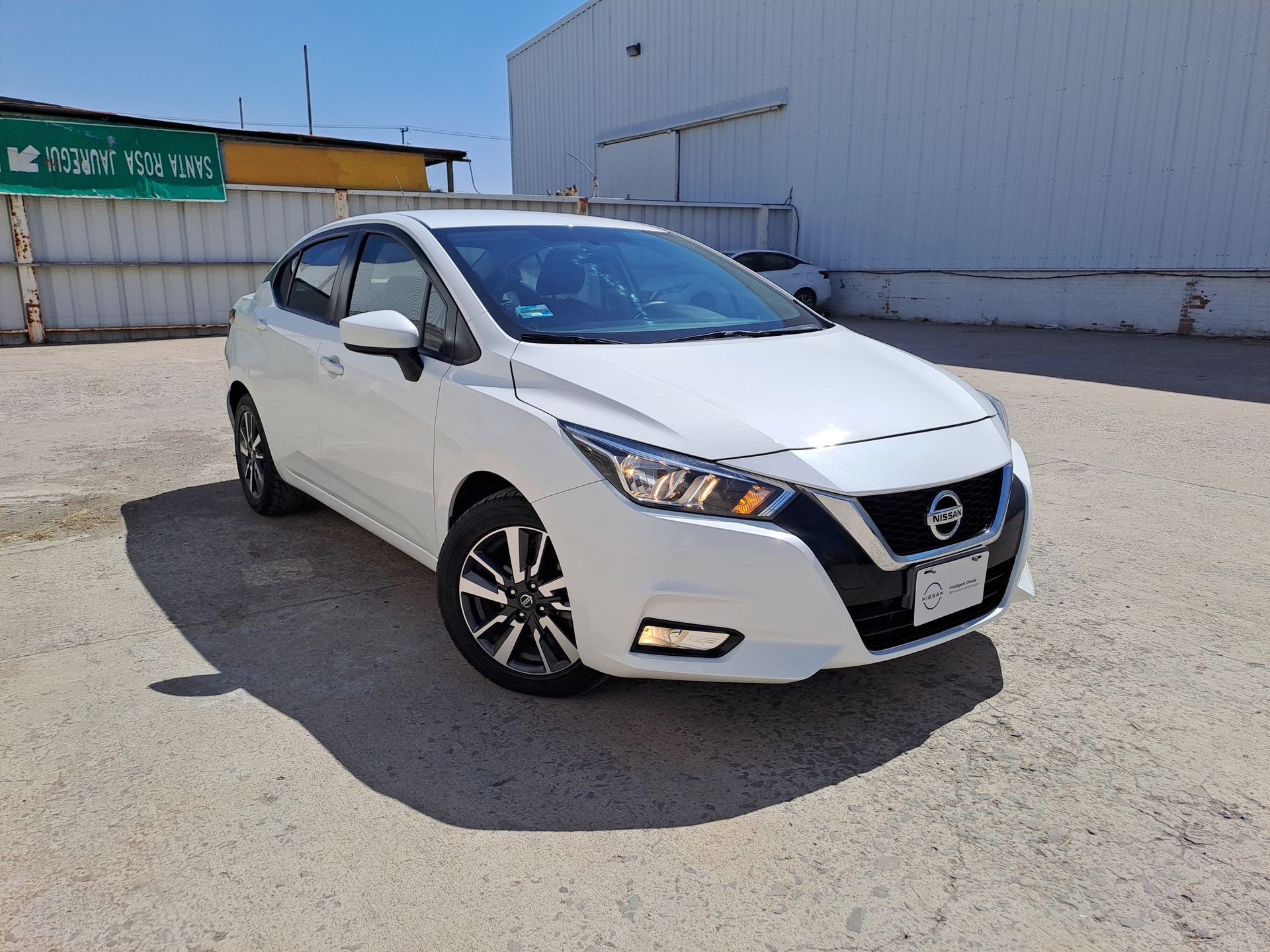 2022 Nissan VERSA ADVANCE CVT 22