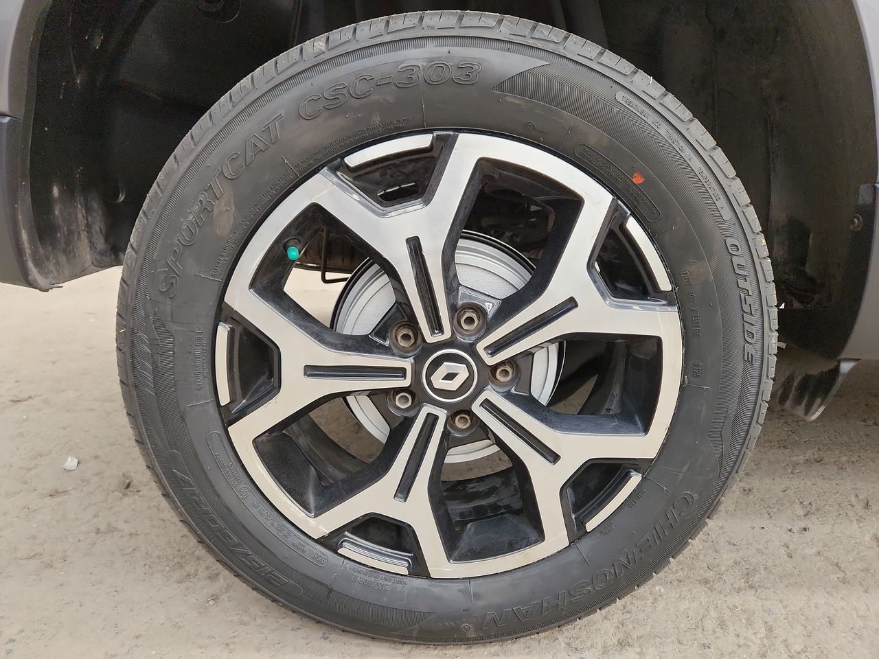 2023 RENAULT DUSTER ICONIC CVT