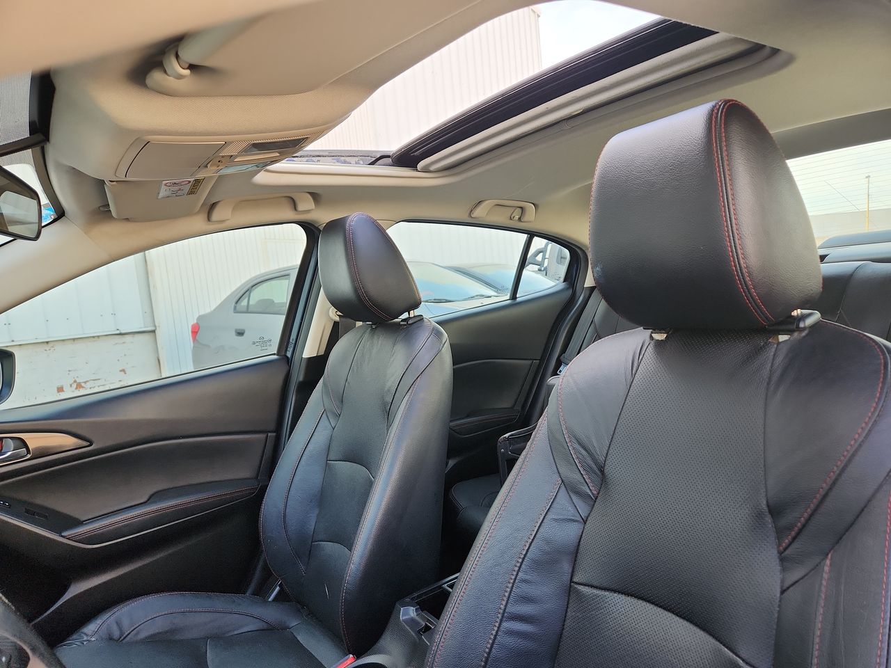 2015 Mazda MAZDA3 HATCHBACK S GT TA