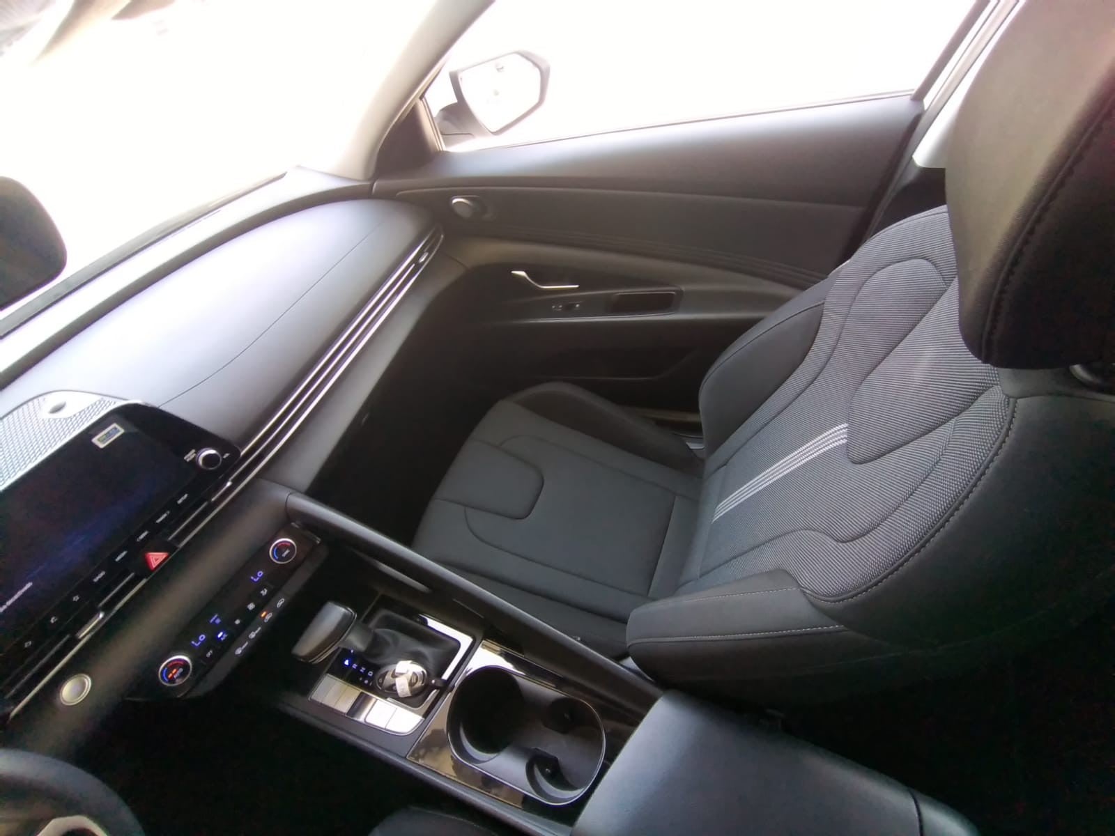 2025 Hyundai ELANTRA GLS PREMIUM DCT HEV