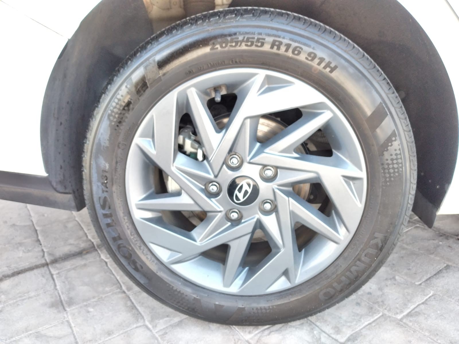 2025 Hyundai ELANTRA GLS PREMIUM DCT HEV